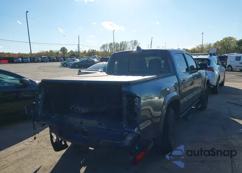 2020 Toyota Tacoma Sr5 V6 z USA, uszkodzony, nr VIN 3TMCZ5AN8LM365537